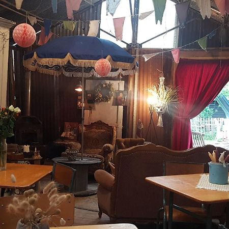 לינה וארוחת בוקר Saint-Gervais en-Belin Mimi La Sardine מראה חיצוני תמונה